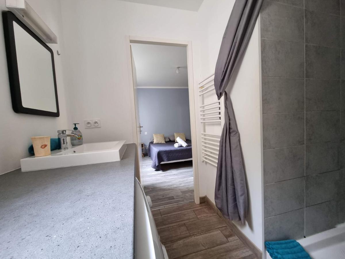 ناربون T2 Avec Terrasse 25M², Garage, Plein Centre-Ville المظهر الخارجي الصورة
